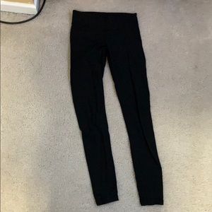Black ivivva leggings